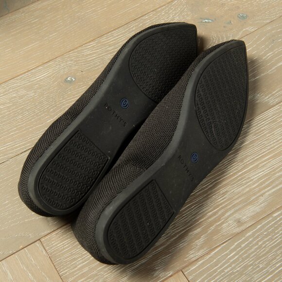 Rothys Black Toe Point Flats - 7.5 or 8 US - Picture 4 of 6